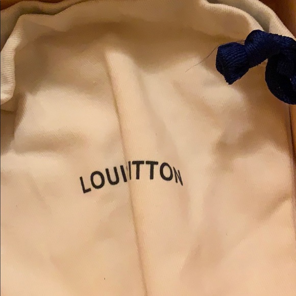 Louis Vuitton Graphite Belt (90/36) - Picture 6 of 7